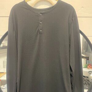 Cuts - Long Sleeve Henley with Curve Hem – Black (Men’s Large)
